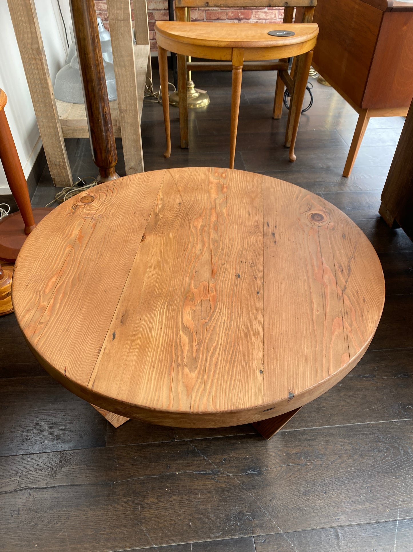 Reclaimed Oregon Retro Style Coffee Table