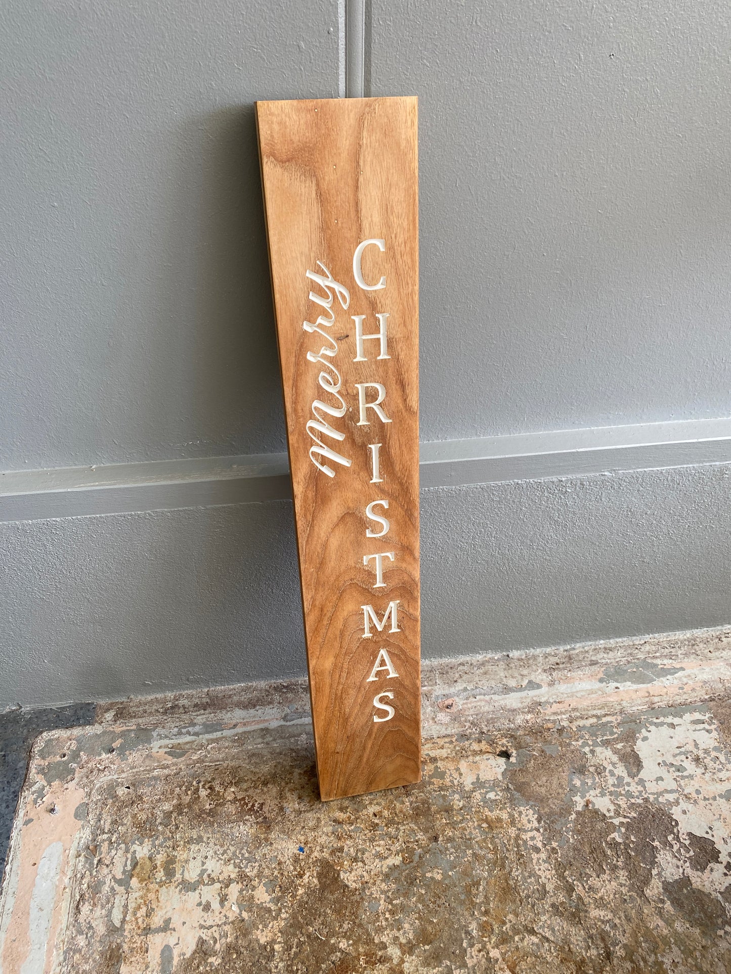 Reclaimed 'Merry Christmas' Porch Sign - Light