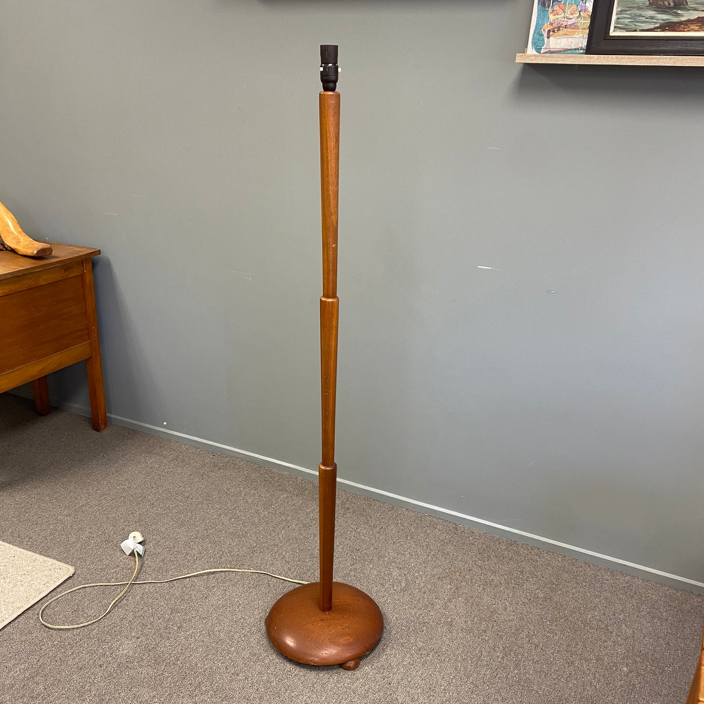 Retro Standard Lamp Scandinavian Style – Plots & Pickles