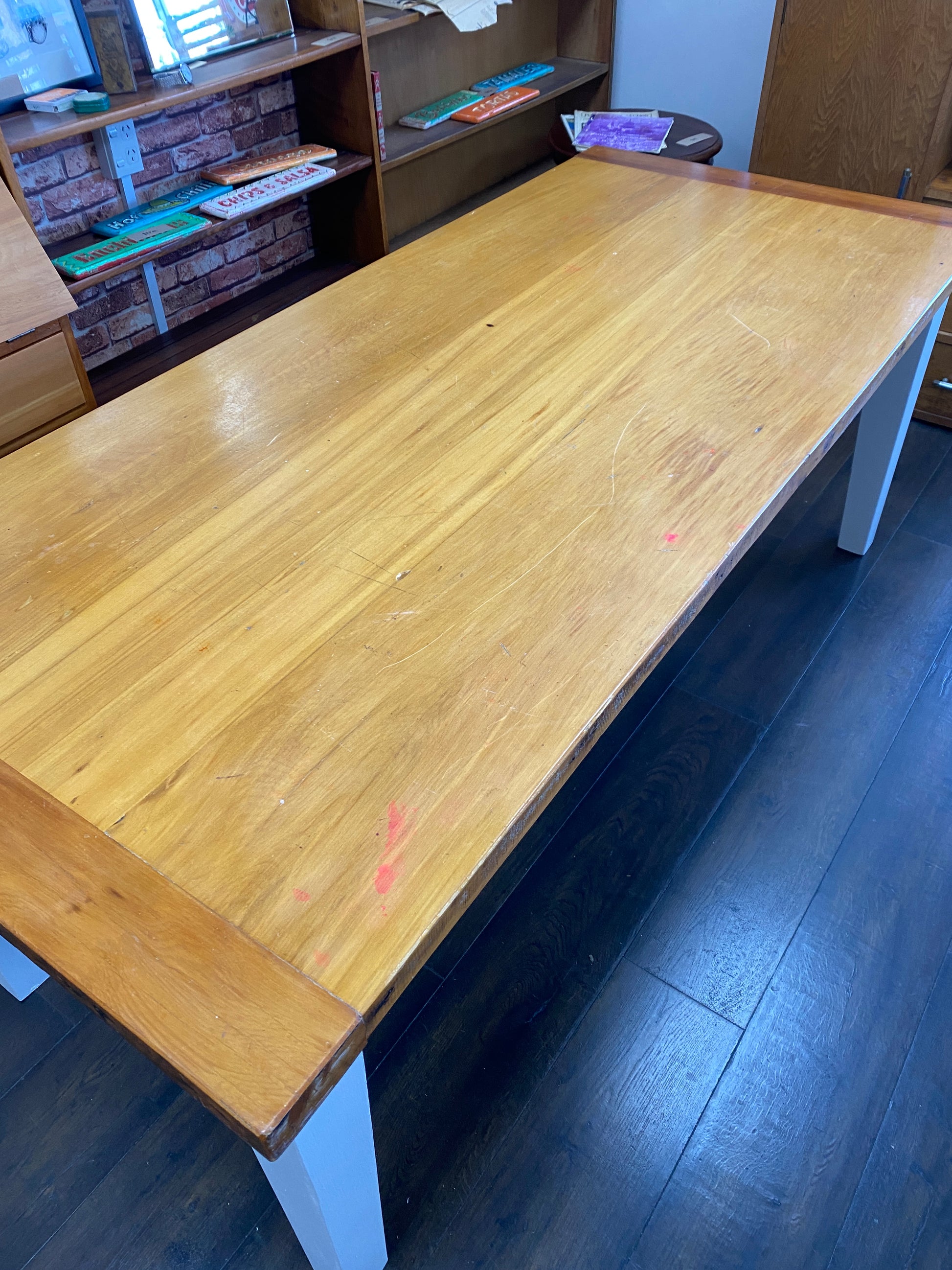 Table Scatch Scratch built Kauri 3 Plank Dining Table – Plots & Pickles
