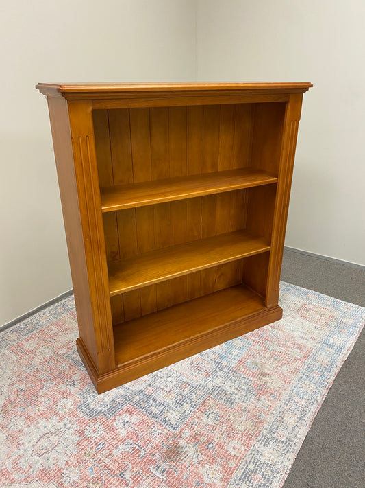 Solid Rimu Classic Bookcase