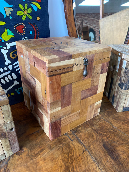 Upcycled Pallet Box by Jason
