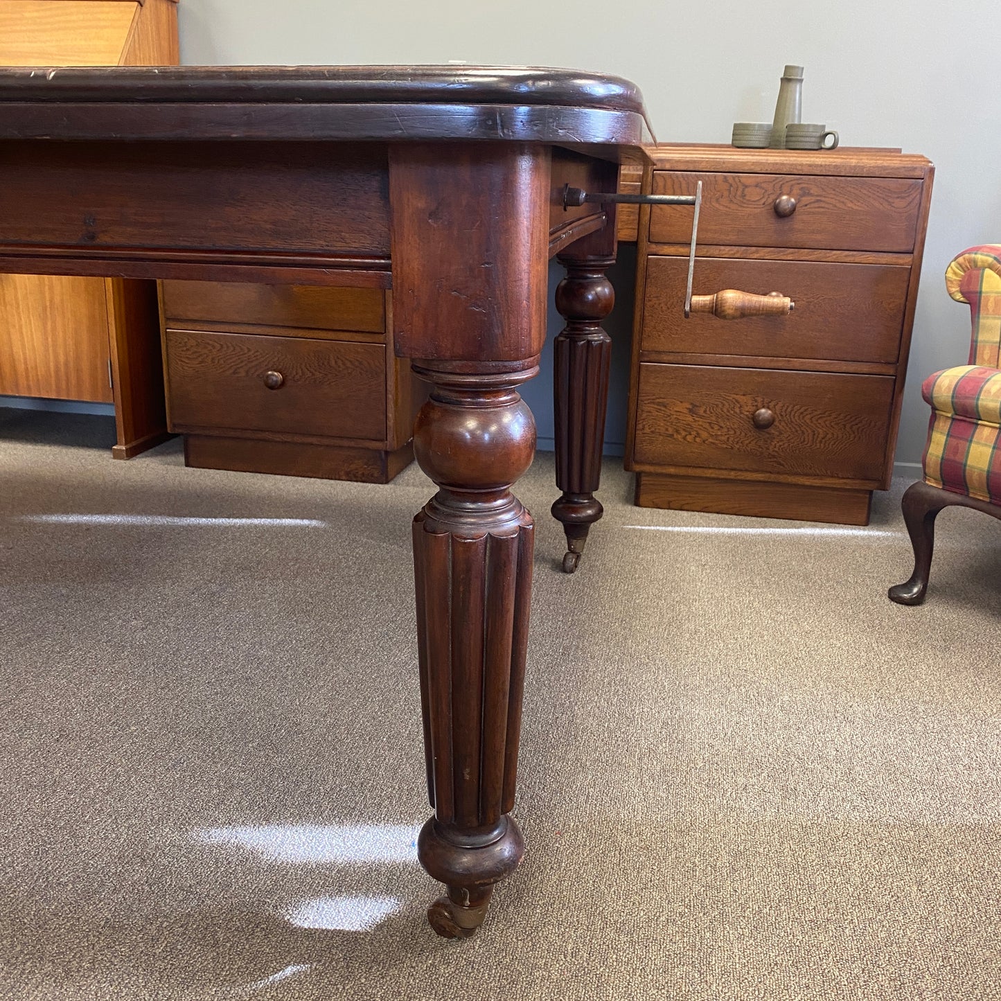 Victorian Mahogany Dining Table