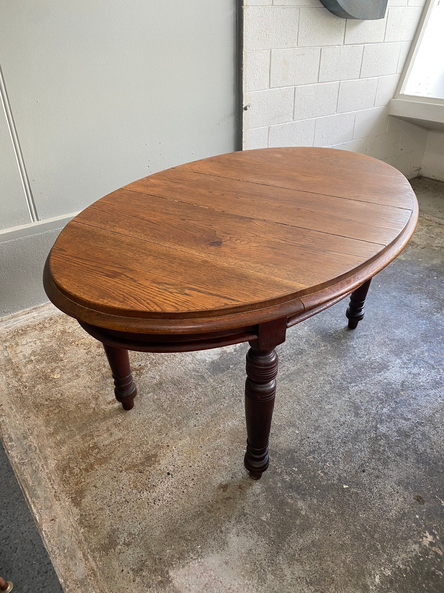 Victorian Solid Oak Oval Dining Table