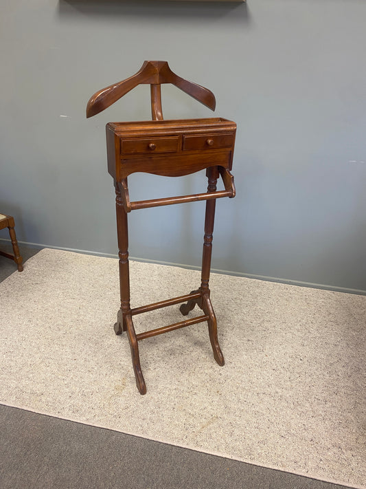 Victorian Style Teak Gentlemen's Dumb Valet
