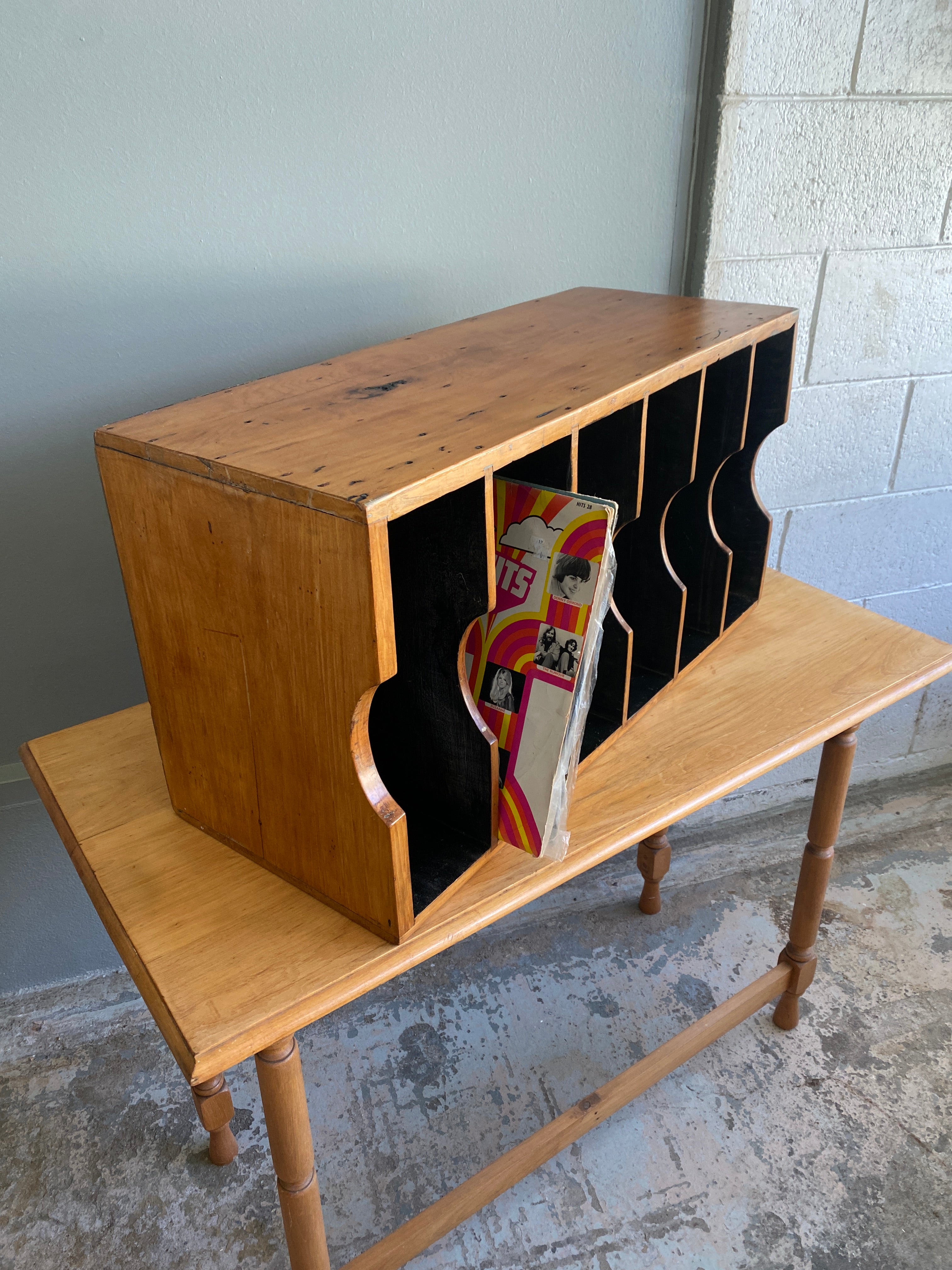 Vintage Custom Made Solid Native Timber LP Rack – Plots & Pickles