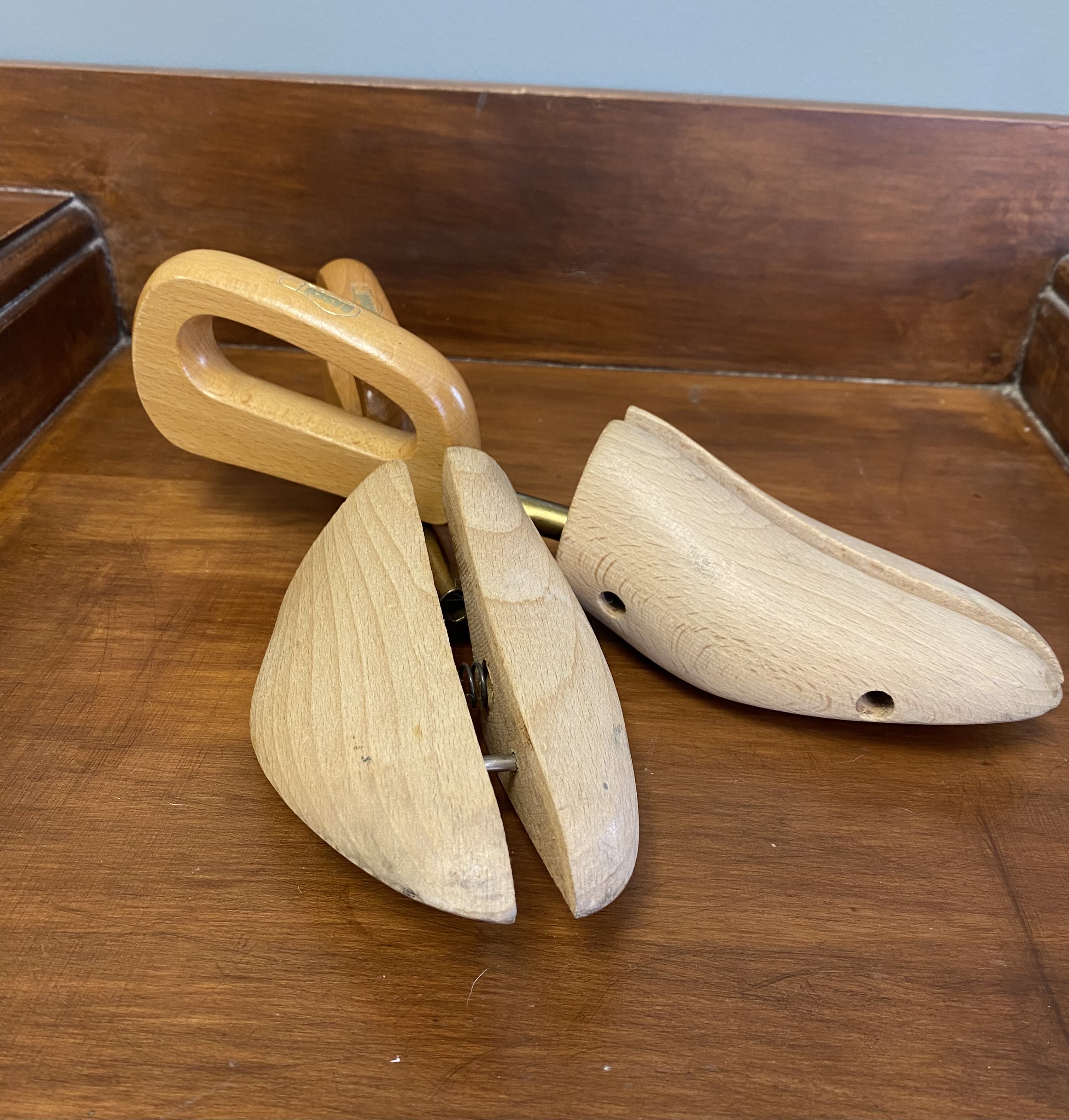 Vintage Dasco Shoe Stays Medium | Plots & Pickles