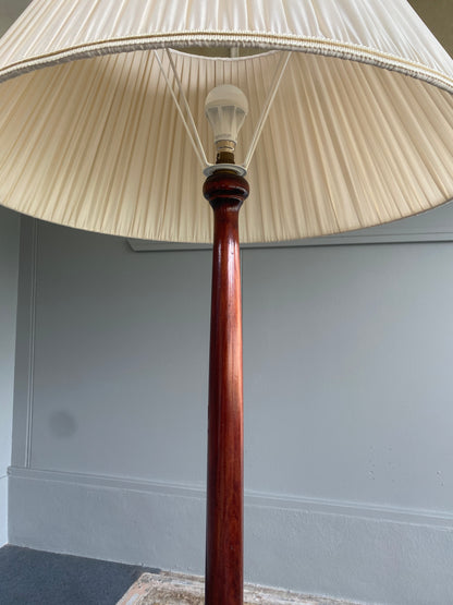 Vintage Mahogany Standard Lamp w/shade