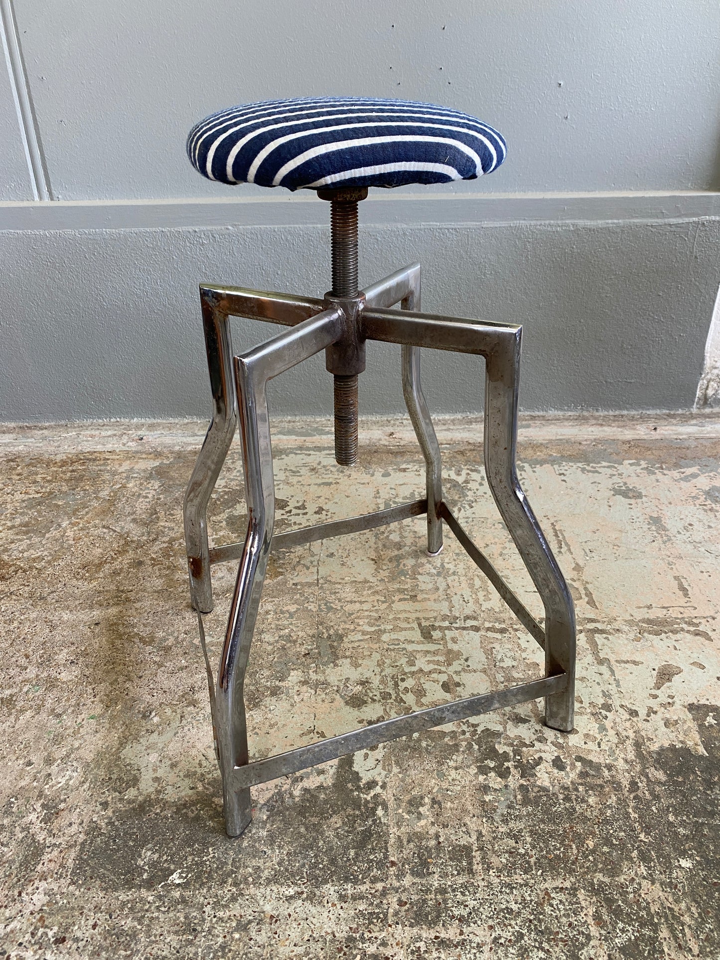 Vintage Mechanics Swivel Stool