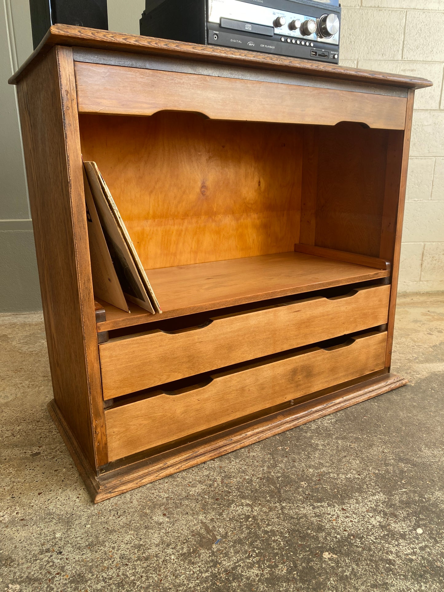 Vintage Oak/Mahogany & Rimu Entertainment Cabinet