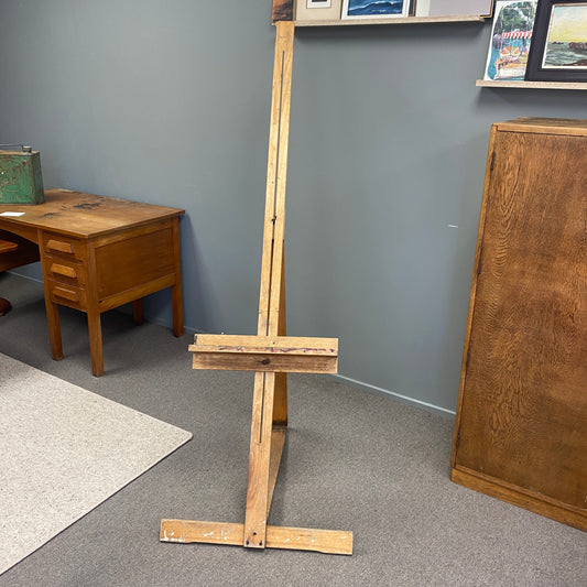 Vintage Pre-loved Artists Easel