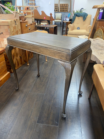 Vintage Queen Anne Style Oak Hall Table