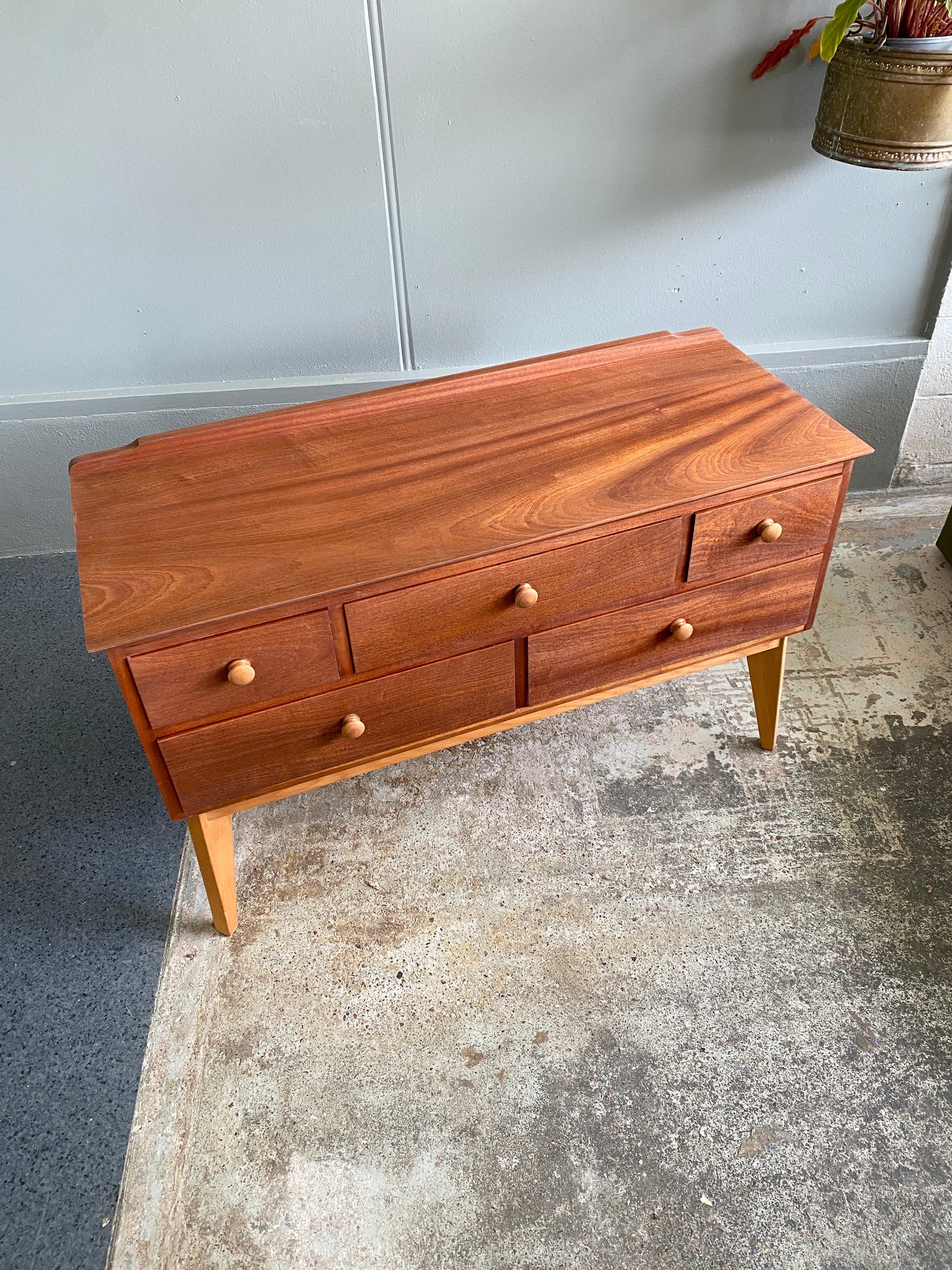 Vintage Robert Allen Mahogany & Kauri Dresser