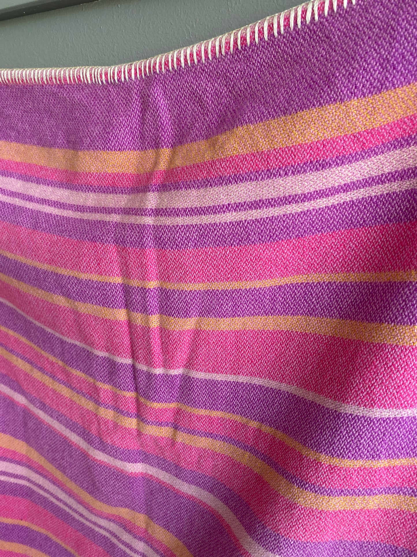 Vintage Robin Wul of Canterbury Pure Wool Blanket 2000 x 1800