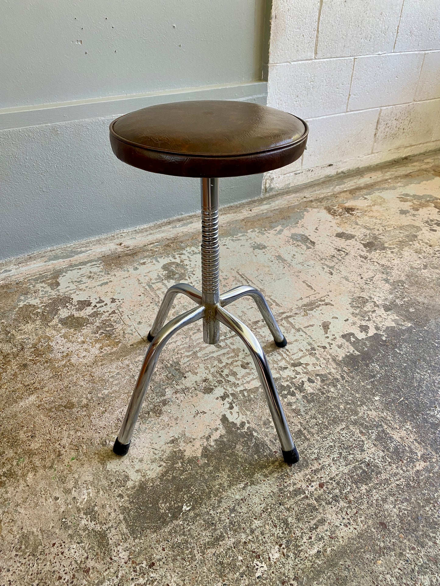Vintage Screw Thread Stool