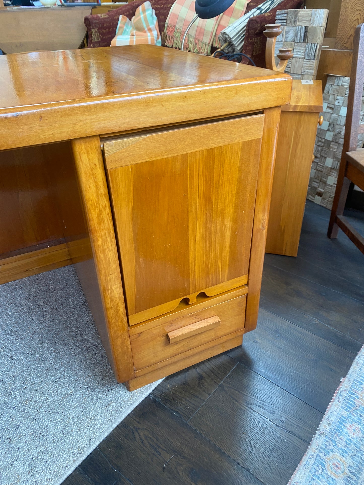 Vintage Solid Rimu Clarks Desk