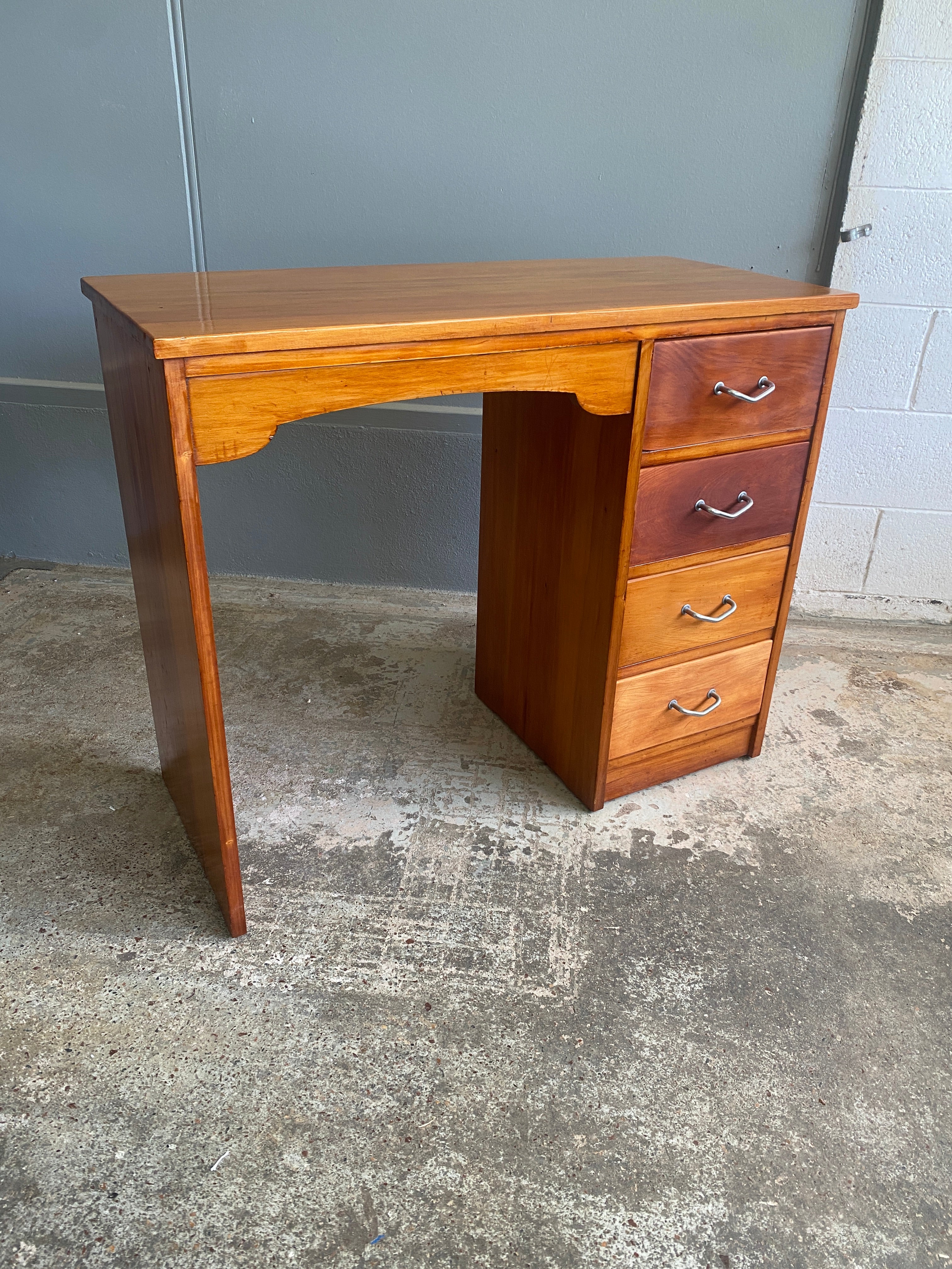 Vintage Solid Rimu Slender Desk – Plots & Pickles