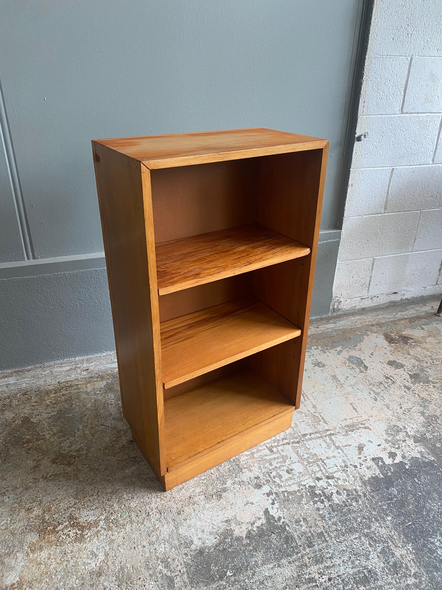 Vintage Solid Rimu Small Bookcase