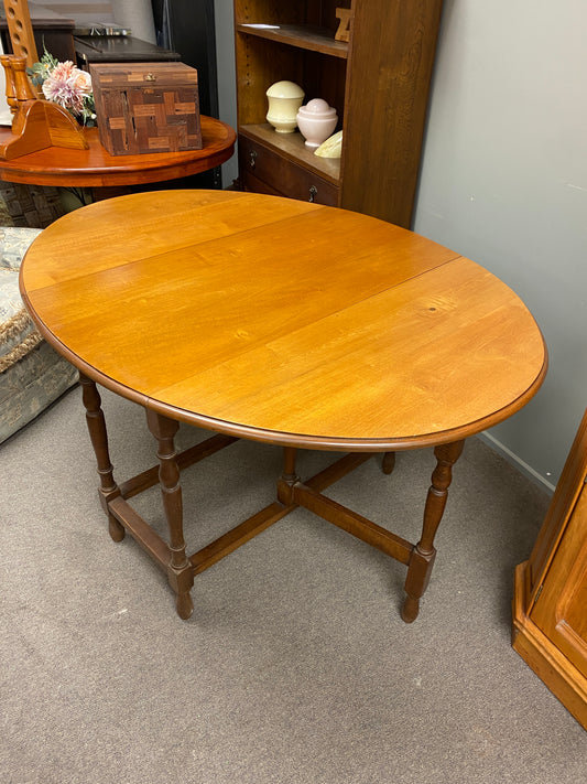 Vintage Taraire Drop Leaf Dining Table